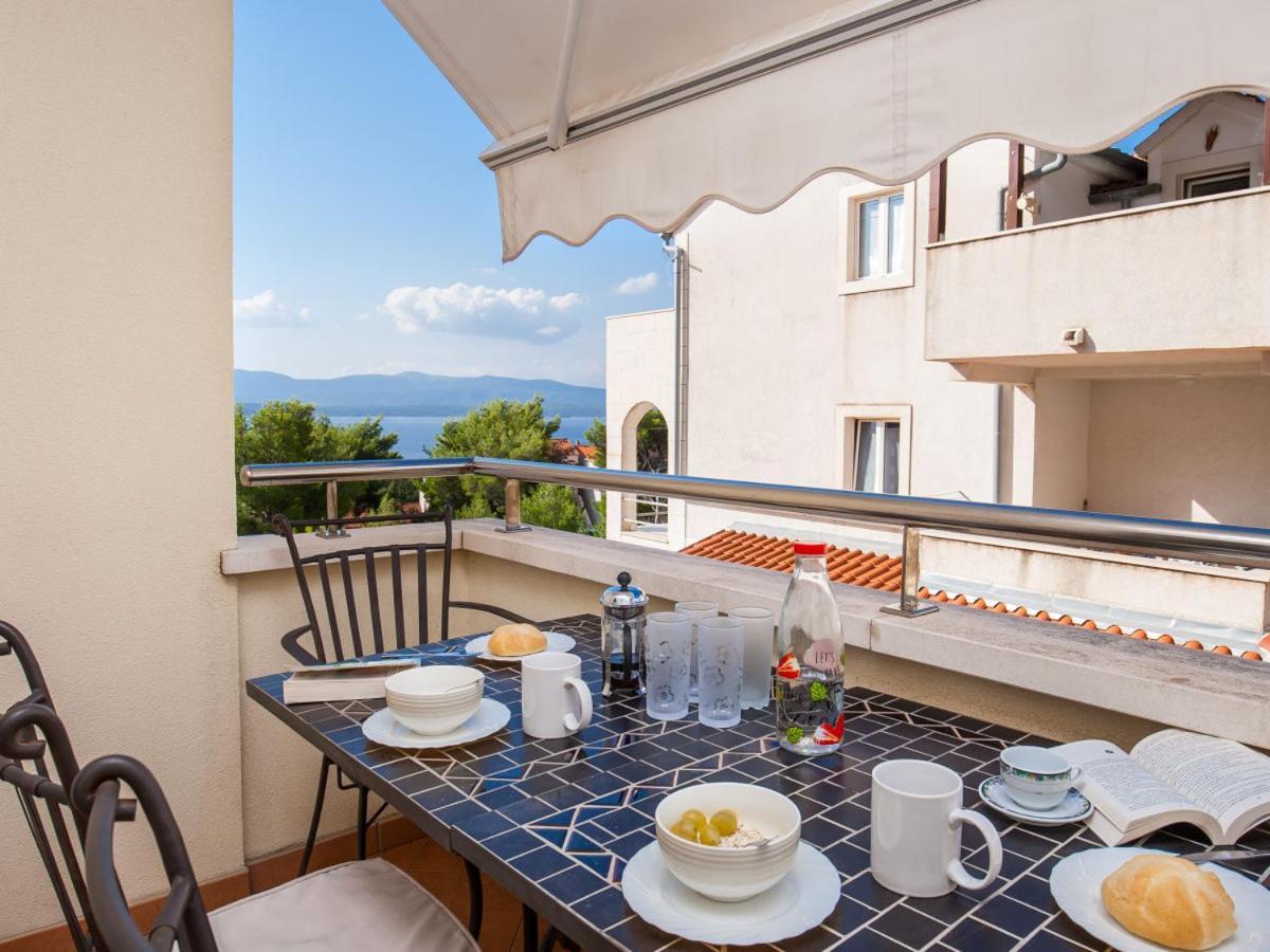 Apartment Ella Sea View Бол Экстерьер фото