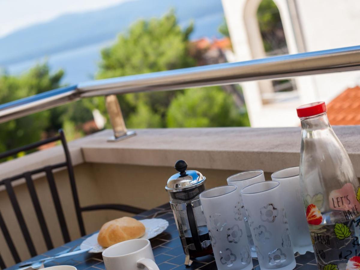 Apartment Ella Sea View Бол Экстерьер фото